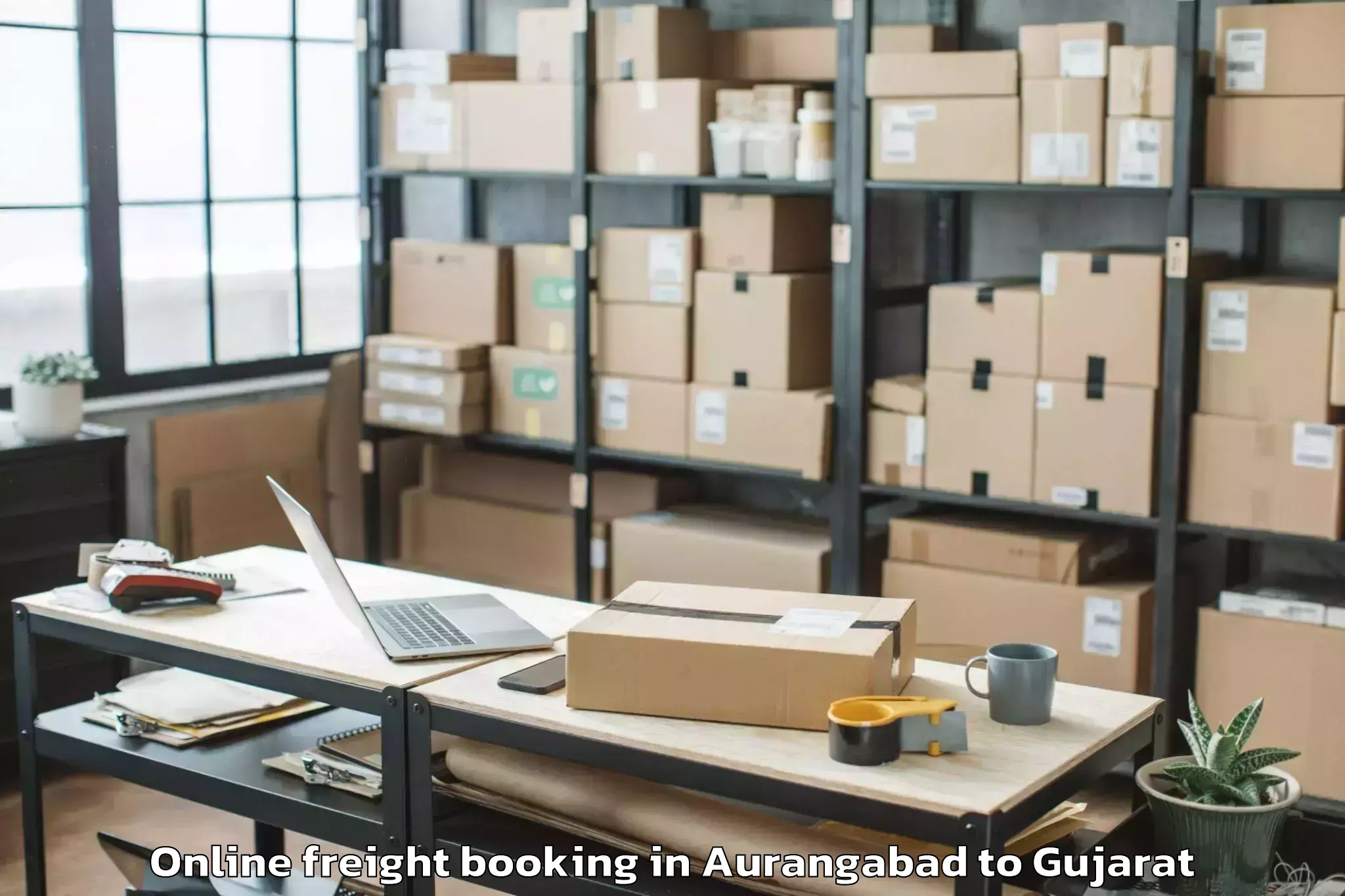 Book Aurangabad to Lunawada Online Freight Booking Online